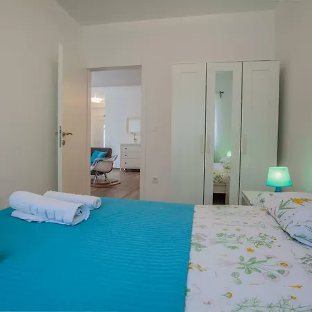 Agata Apartment *