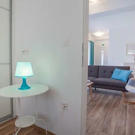 Agata Apartment Cres